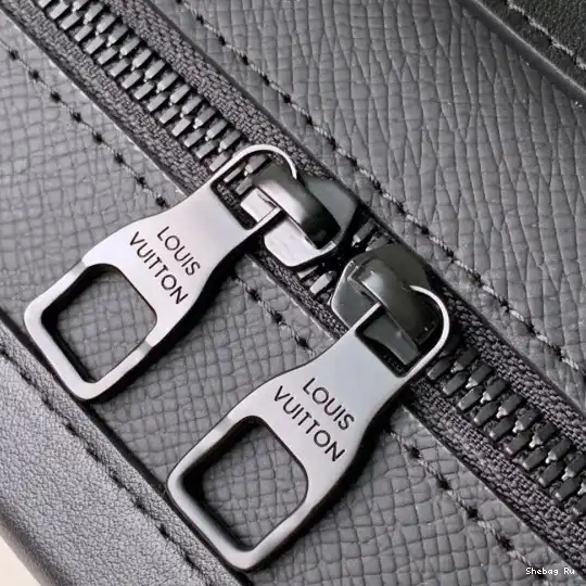 Louis TRUNK SOFT Vuitton 0529